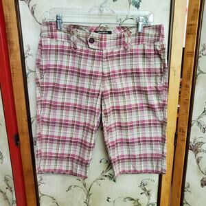 Eddie Bauer Women's Pink Plaid Retro Shorts Size 6 Wide Waist Zip Summer Style
